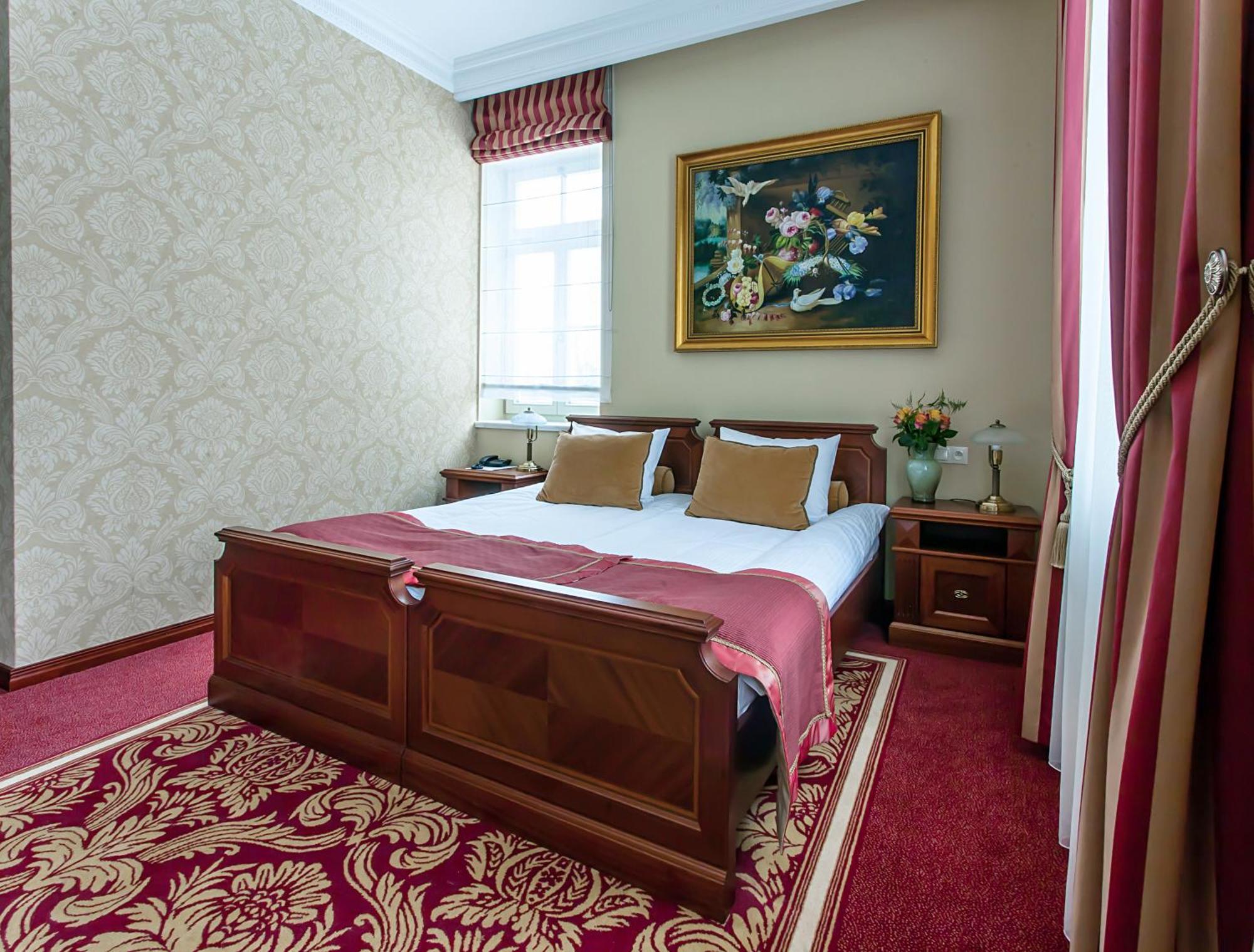 Palac Zelechow Spa & Wellness Buitenkant foto