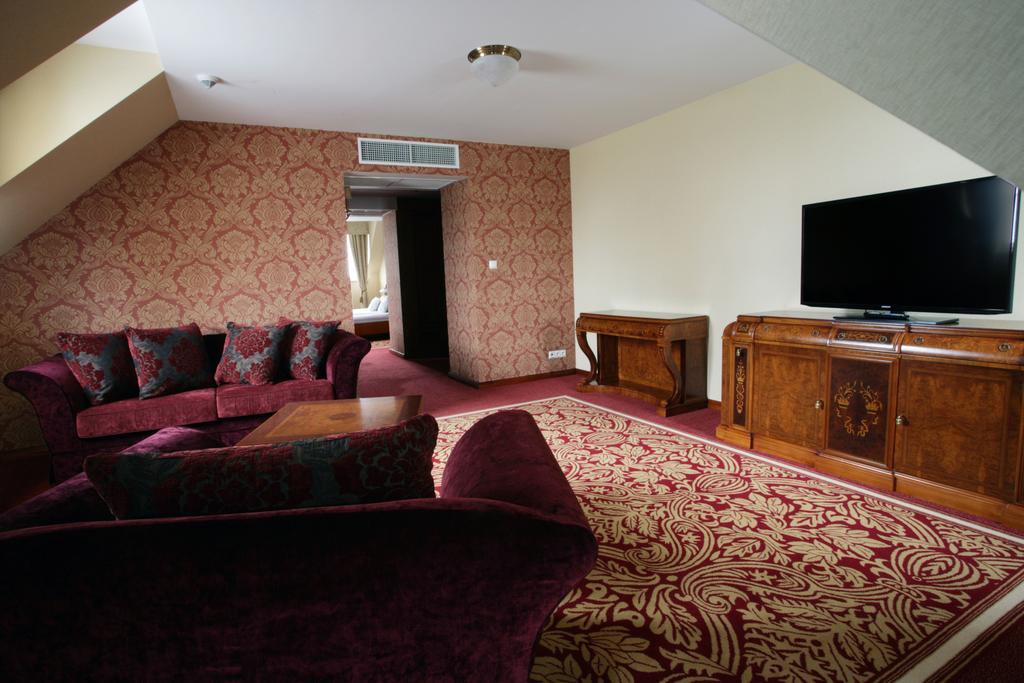 Palac Zelechow Spa & Wellness Kamer foto